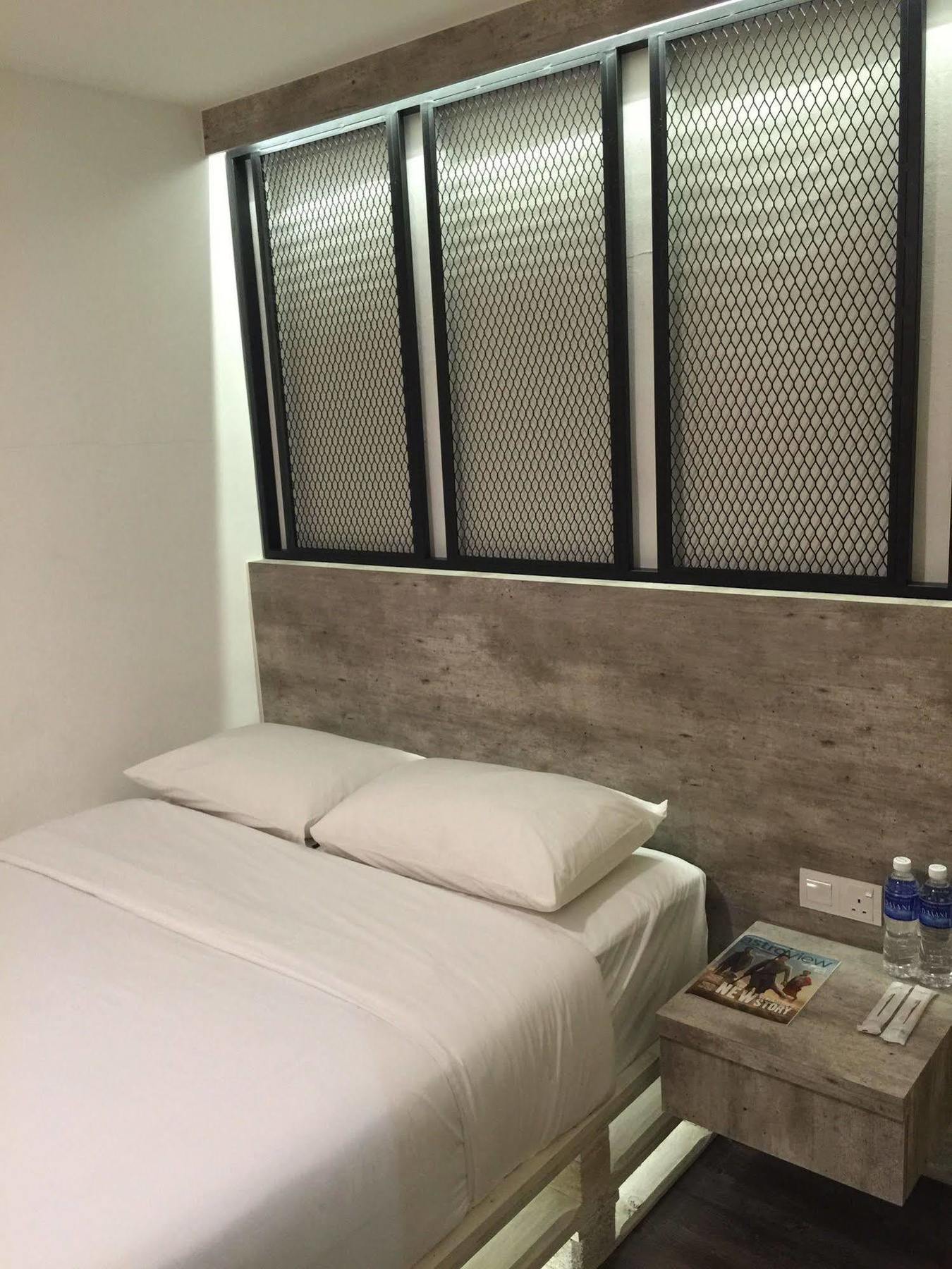 The Oikos Hotel Pontian Kecil Bagian luar foto